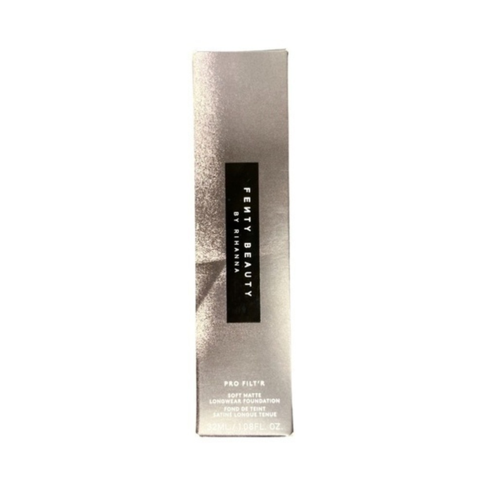 A soft matte, longwear foundation that features climate-adaptive technology